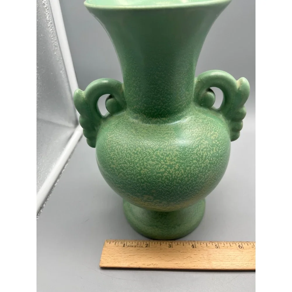 Haeger Art Pottery Geranium Leaf Frosted Matte Green Floral Handle Vase 792c 30s